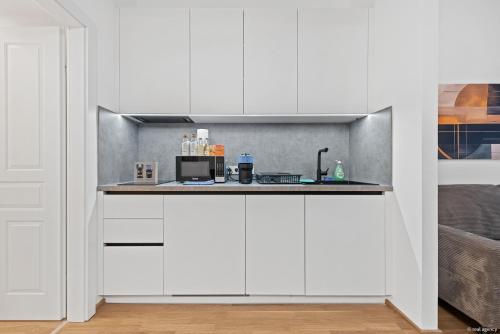 Nüll Residences 01 - New Studio close to Main station