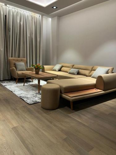 One Bedroom Apartment at Diamond in City