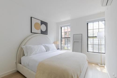 En eller flere senge i et værelse på Blueground Brooklyn Heights view nr Brooklyn Bridge NYC-1962