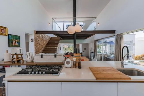 Your Home between Meco and Sesimbra