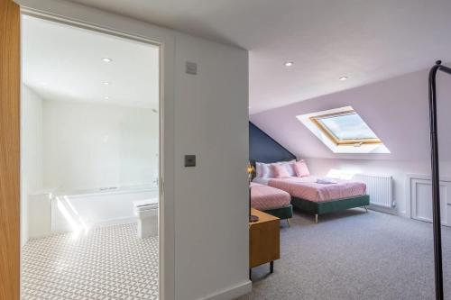 Albion at the Level - 2 BD Flat photo 36
