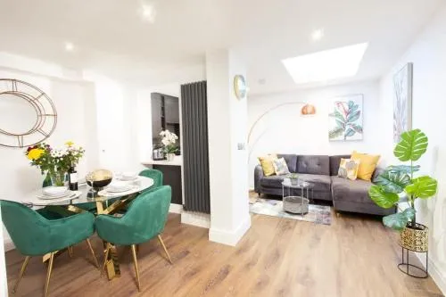 Luxury pad centrally located near Brighton station photo 1