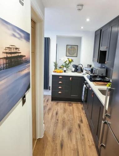 Luxury pad centrally located near Brighton station photo 48