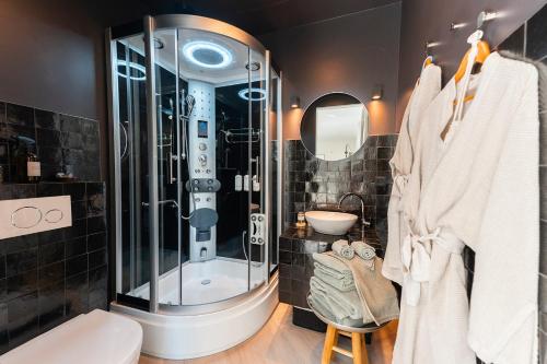 Koupelna v ubytování The Gentle Arch Schiphol Amsterdam