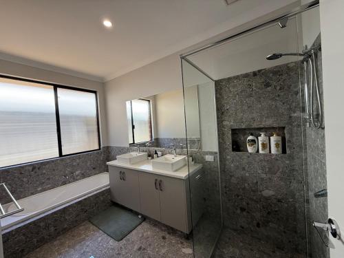 Et badeværelse på Wellard Nest- Perth