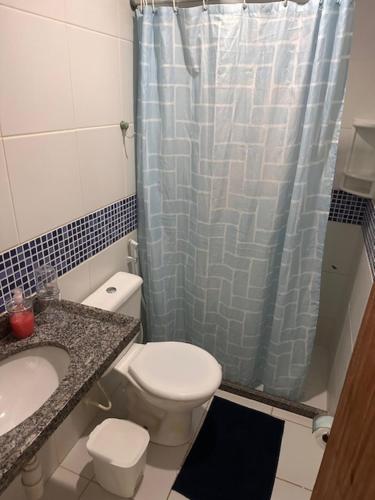 Et badeværelse på Casa Vovó Maria - De frente para o de Japaratinga