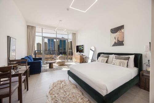Daniels Studio at V2 Residence, Sports City