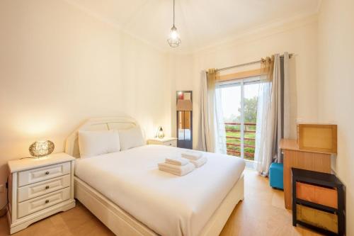 GuestReady - Cosy Retreat in Charneca de Caparica