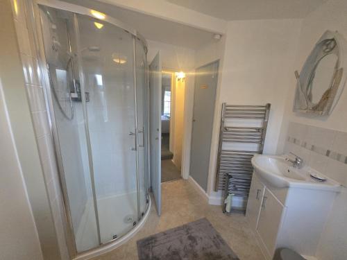 Et badeværelse på Fisherman's Cottage, Cromer