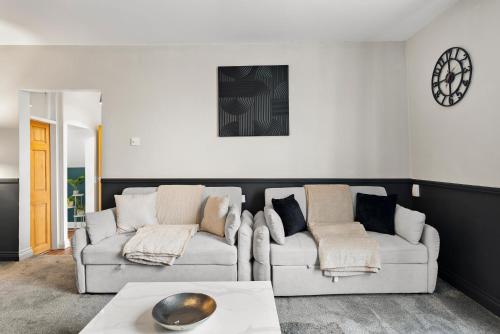 Harbourside Heaven in Bristol - Sleeps 8 photo 15
