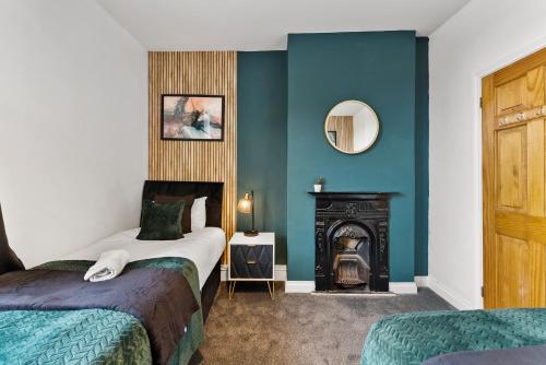 Harbourside Heaven in Bristol - Sleeps 8 photo 3
