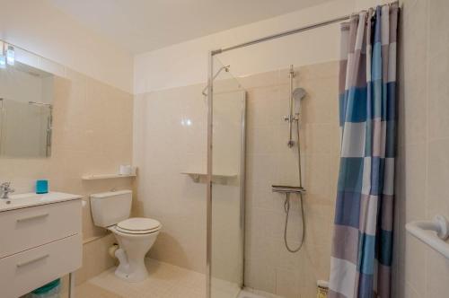 Ένα μπάνιο στο Dunes Apart-Hotel - Kiwi Residence