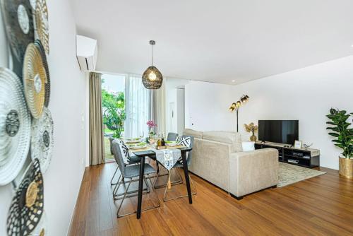 Luxury in the Art District by Innkeeper