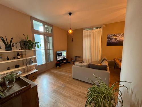 Bright, spacious apartment a stone's throw from Les Halles