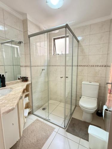 Et badeværelse på Apto com vista mar a 70 metros