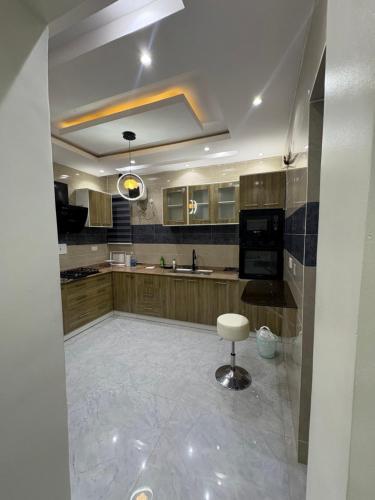 Køkken eller tekøkken på Emerald Apartment