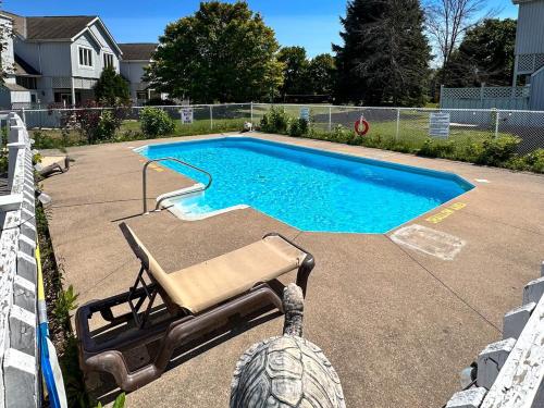 Bazén v ubytování Pony Trail nebo v jeho okolí