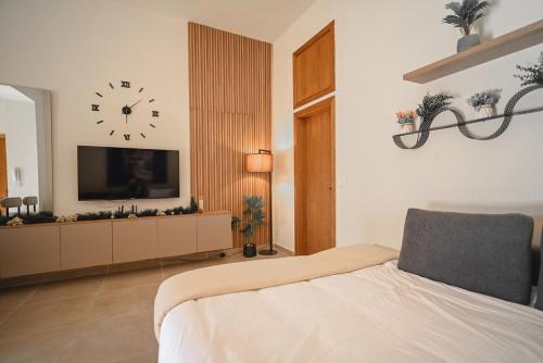 Φωτογραφία από το άλμπουμ του Sands Guesthouse Studio G03 With Sofa Bed- Batroun στο Μπατρούν