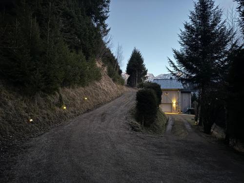 Haus am Erzbach - Ferienwohnung mitten in der Natur