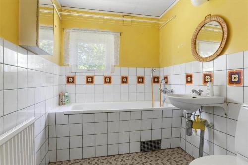 Et badeværelse på KRO539-Haeradsbaeck-Torbjoernahult-4074