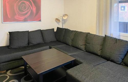 Et opholdsområde på 3 Bedroom Beautiful Home In Lindesberg