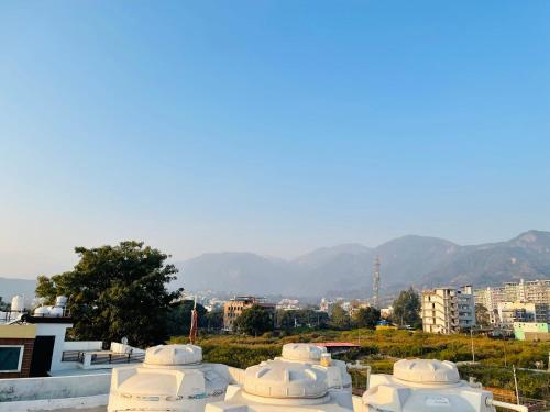 En generel udsigt til bjerge eller udsigt til bjerge taget fra villaen