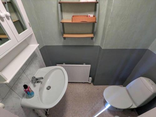 Phòng tắm tại KAL682-Silverdalen-Hultasavaegen-2