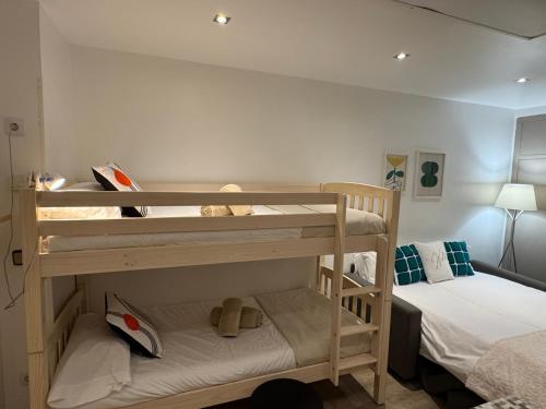 Una cama o camas en una habitación de PROBER_CONSUEGRA