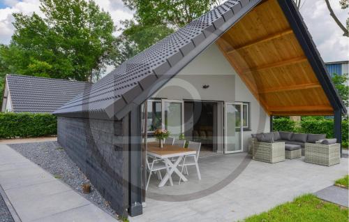 Bygningen som feriehuset ligger i