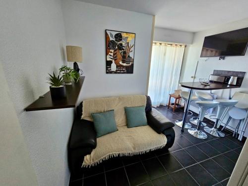 Vue Azur - terrasse parking direct beach access