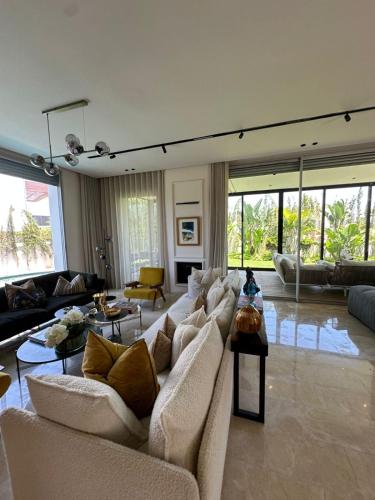 Et opholdsområde på Villa Golf Bahia Beach