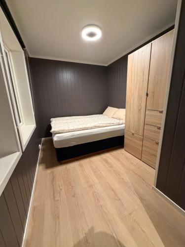 Postel nebo postele na pokoji v ubytování Apartment 72 m2, 2 bedrooms,Kitchen Bathroom,Wi-Fi and TV