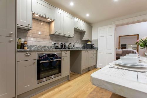 Køkken eller tekøkken på Delightful countryside retreat