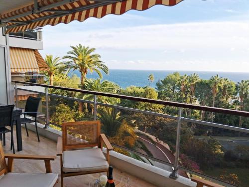 Splendid sea view 4 people pool wifi air conditioning parking