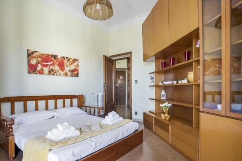 ArtStay AC Apt Near Metro, Fiumicino Airport