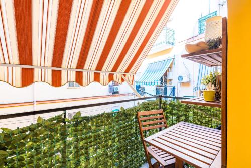Cozy Escape by NapoliApartments