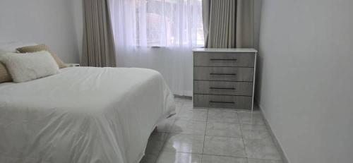 Hungwe Apartment