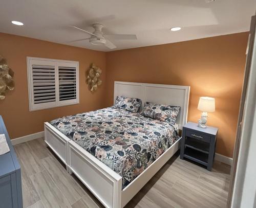 Postel nebo postele na pokoji v ubytování White Sands #32