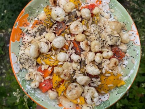 Comida en o cerca de este resort