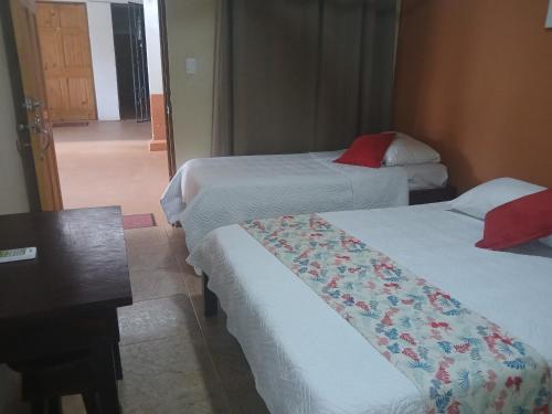 Hotel El Cocobolo Food&Rest Room 4 B&B WiFi AC Pkg Free Swimmingpool
