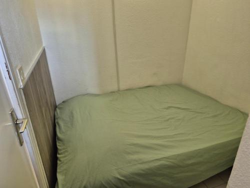 Amoureva E27, Vue mer, clim, piscine, parking