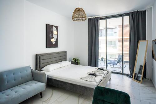 Mackenzie Signature Studio Suite in Larnaca