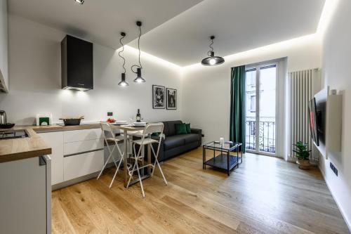 Maison Moscova - Milano, ZH Collection