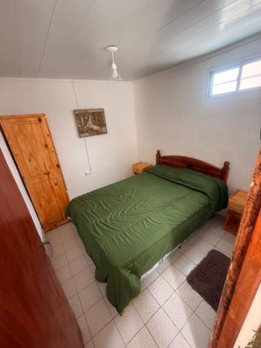 Postel nebo postele na pokoji v ubytování Ana Mar - Cerca de Playa Grande - NO grupo de jovenes