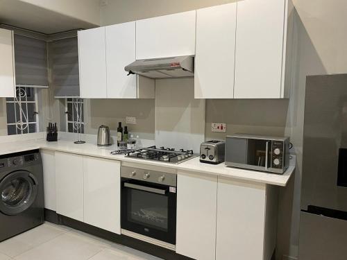 Fotografie z fotogalerie ubytování Place On Oak unit 2 v destinaci Bulawayo