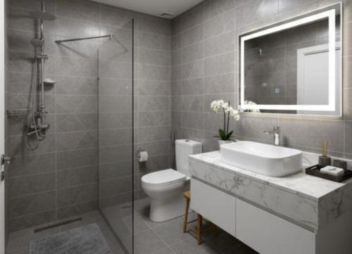 Ένα μπάνιο στο Centrally Located Hotel