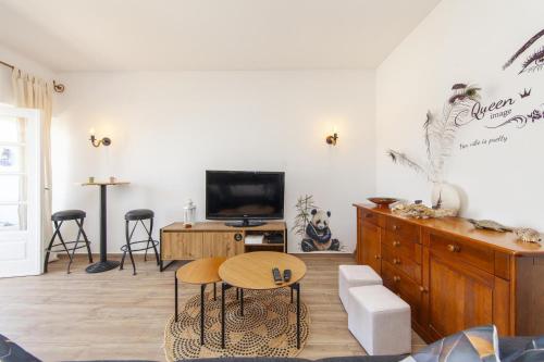 C01 - Trindade 3 Bed Flat in Lagos