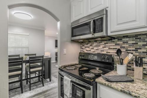 Gallery image of Central 3Bed2B at AT&T - Cowboy Stadium - Texas Live in Arlington