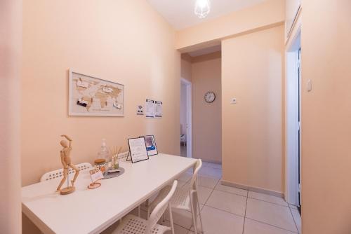 AKTIS apartment 3-10 min from airport