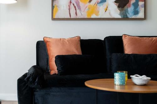 Riviere 2BR Apartment Pet Friendly Oasis Sleeps 6 Close to Epic Universe Pool & Gym photo 18